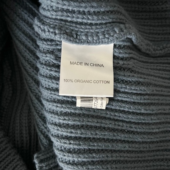 Quince 100% Organic Cotton Fisherman Sweater in Glacier Blue Size Medium - Picture 5 of 6